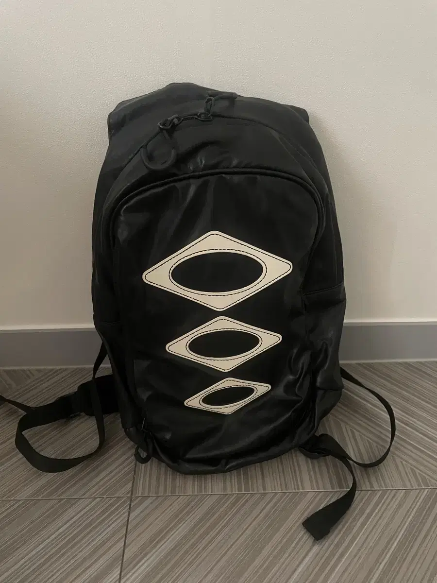 MISCHIEF | 미스치프 Mischief Rhombus Mesh Backpack Pink